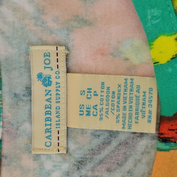 *SOLD* Caribbean Joe floral vibrant colorful short-sleeve top women's small NEW - Picture 8 of 11